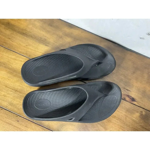 Oofos Ooriginal Unisex Recovery Flip Flop Sandals Mens 10 Womens 12 Matte Black - Picture 6 of 8